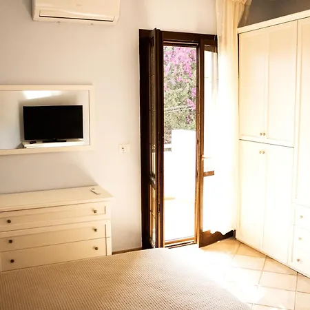 Elizabeth Plurilocale * Gallipoli